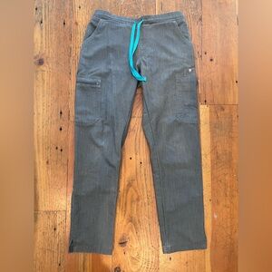 Women's Figs 6 pocket Scrub Pants